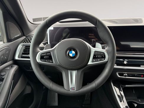 New 2026 BMW X5 xDrive40i w/ M Sport Package AWD/4WD image 12