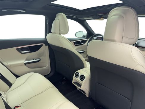 Used 2025 Mercedes-Benz C 300 C 300 NAV,CAM,PANO,HTD STS,BLI image 52