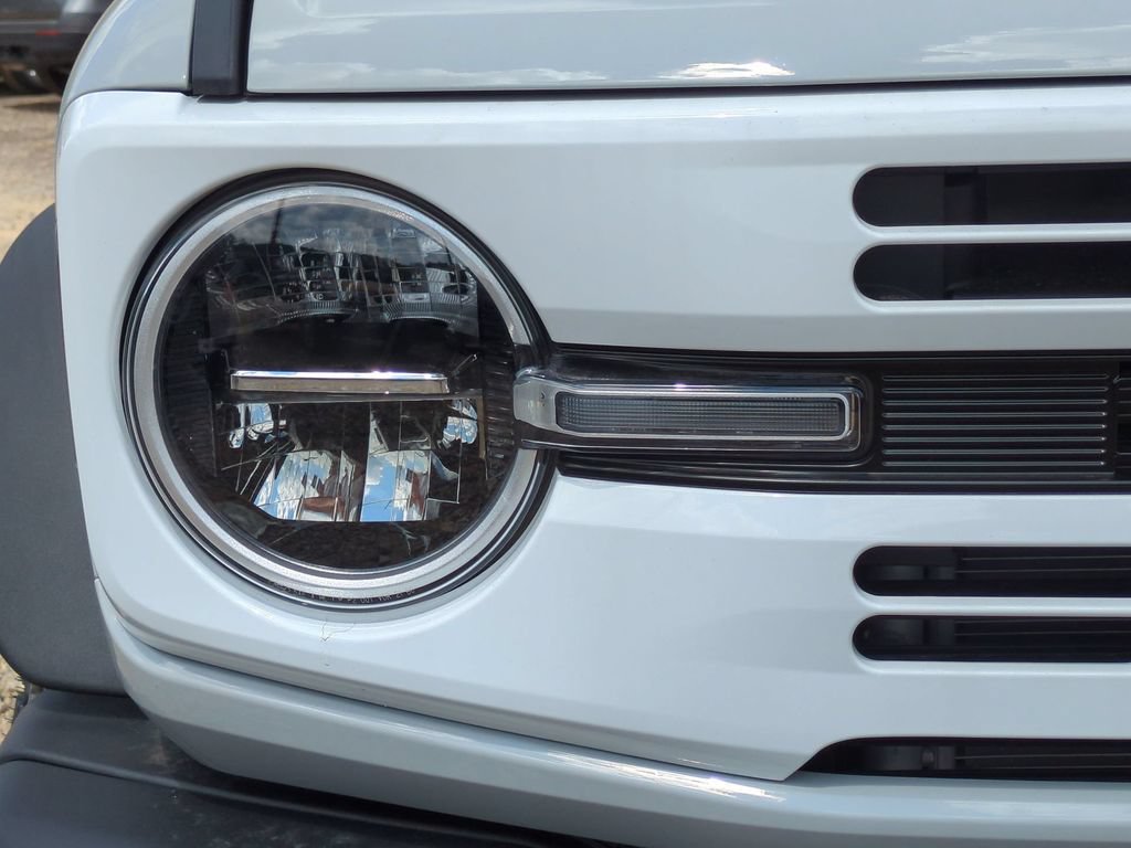 New 2026 Ford Bronco Heritage Edition AWD/4WD image 9