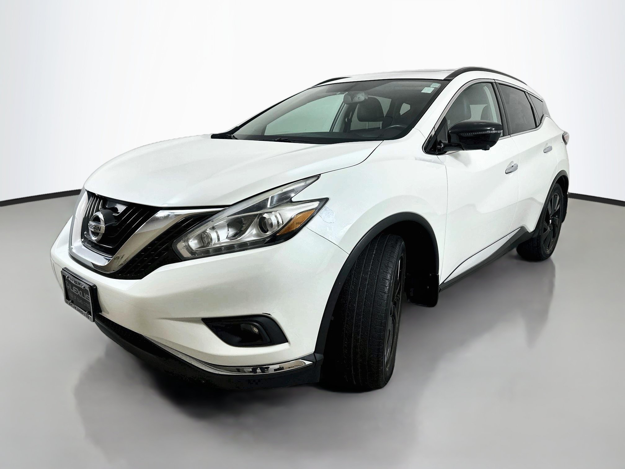 Used 2017 Nissan Murano Platinum w/ Platinum Technology Package AWD/4WD image 3