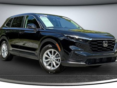 Used 2025 Honda CR-V EX image 3