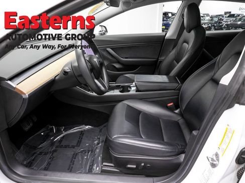 Used 2019 Tesla Model 3 Standard Range RWD image 63