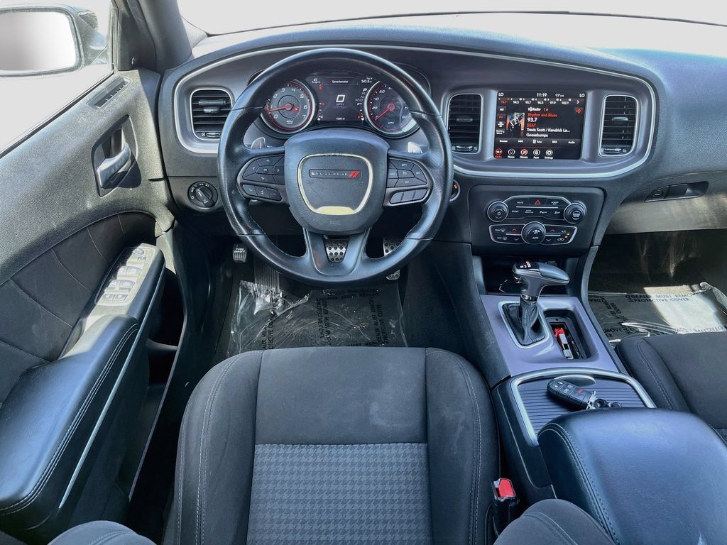 Used 2022 Dodge Charger R/T RWD image 21