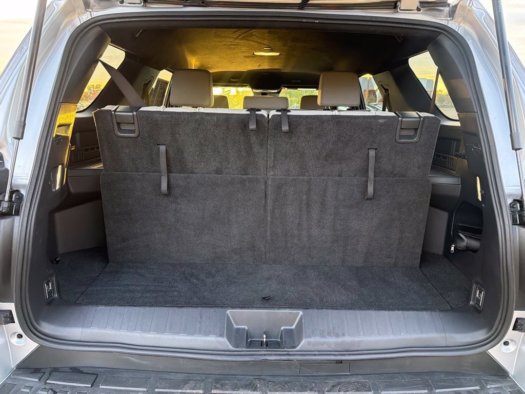 Used 2026 Toyota 4Runner SR5 AWD/4WD image 19
