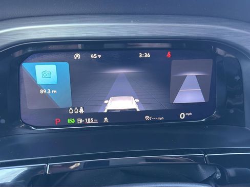 Used 2024 Volkswagen Atlas Cross Sport SE image 24