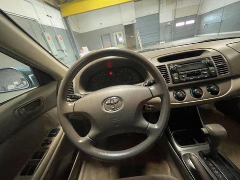 Used 2003 Toyota Camry LE image 33