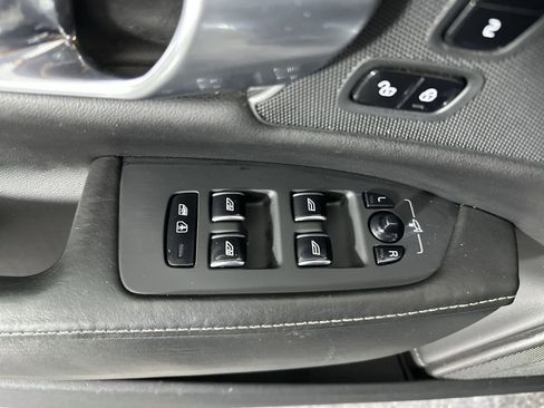 Used 2018 Volvo S90 T6 Inscription image 17