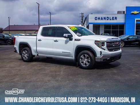 Used 2025 GMC Sierra 1500 SLT image 1