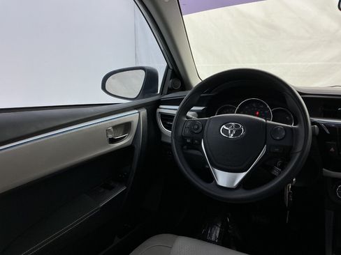 Used 2016 Toyota Corolla FWD image 30