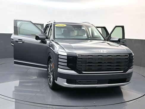 Used 2026 Hyundai Palisade Calligraphy AWD/4WD image 32
