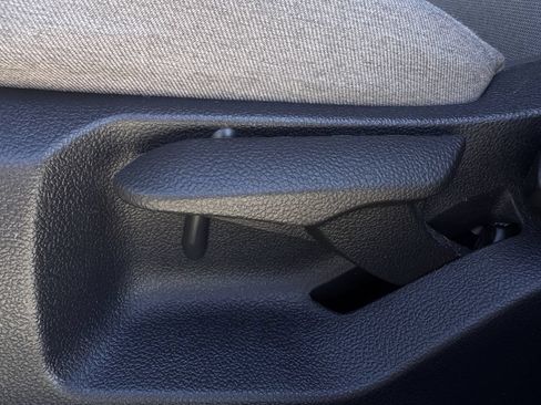 Used 2025 Toyota Camry LE FWD image 18