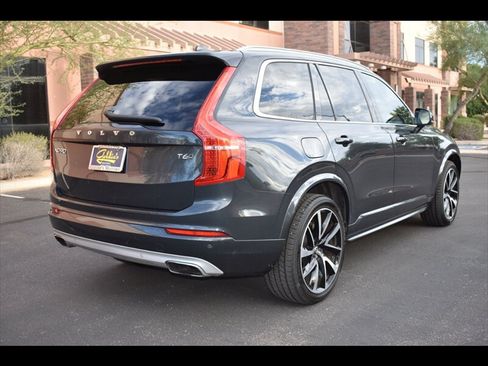 Used 2021 Volvo XC90 T6 Momentum w/ Advanced Package AWD/4WD image 7