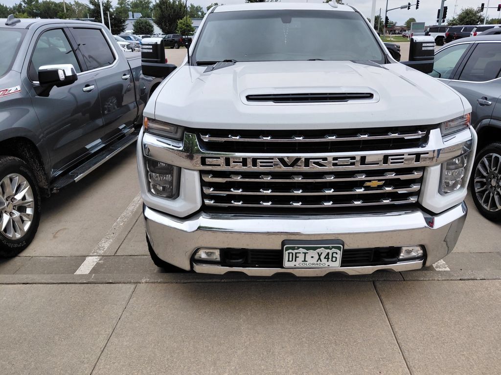 Used 2020 Chevrolet Silverado 3500 LTZ w/ Gooseneck/5TH Wheel Package AWD/4WD image 2