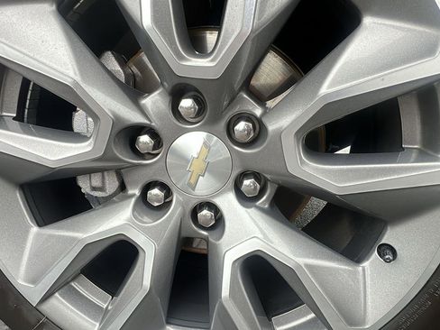 Certified 2021 Chevrolet Silverado 1500 LT image 9