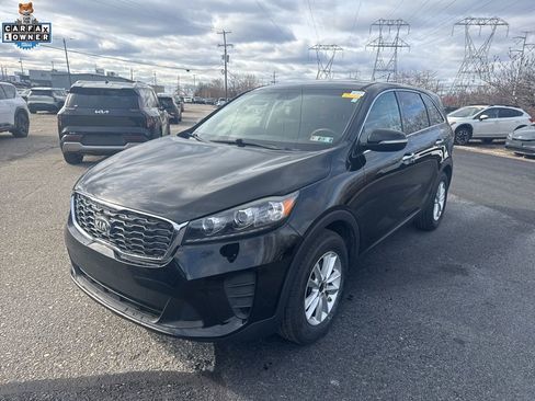 Used 2019 Kia Sorento LX image 3