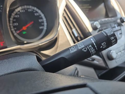 Used 2017 GMC Terrain SLE FWD image 16