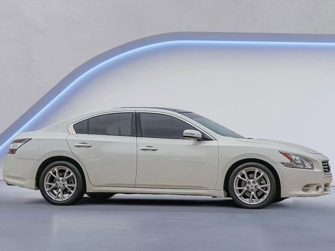 Used 2014 Nissan Maxima 3.5 SV w/ Premium Package image 9