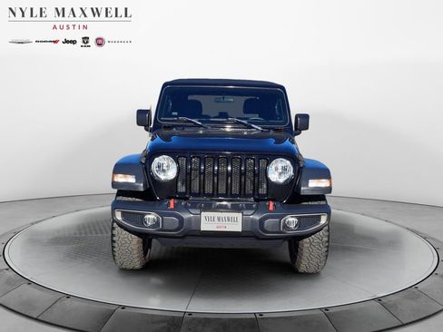 Used 2019 Jeep Wrangler Sport image 17