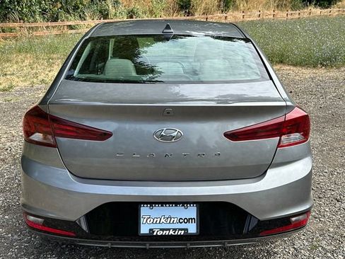 Used 2019 Hyundai Elantra SEL FWD image 8