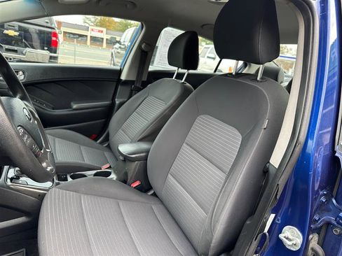 Used 2017 Kia Forte LX w/ LX Popular Package FWD image 13