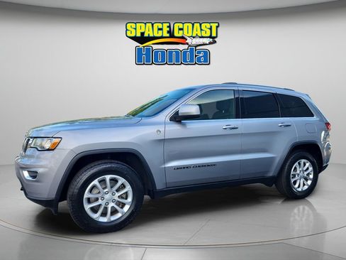 Used 2021 Jeep Grand Cherokee Laredo AWD/4WD image 7