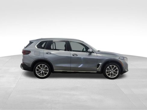 Certified 2025 BMW X5 xDrive50e image 6
