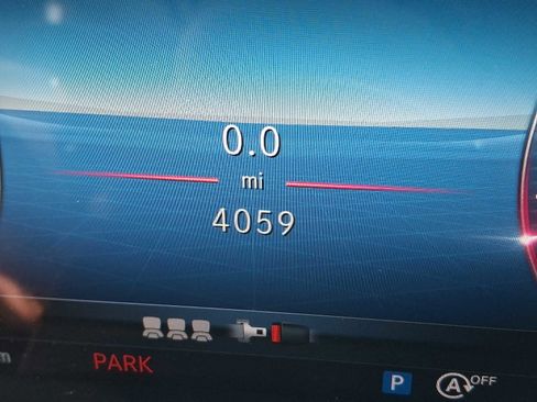 Used 2026 Mercedes-Benz GLE 450 4MATIC image 16