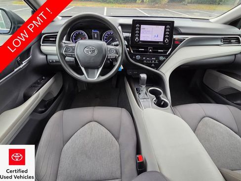 Used 2024 Toyota Camry LE image 6