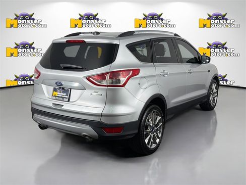 Used 2015 Ford Escape SE w/ SE Chrome Package image 5