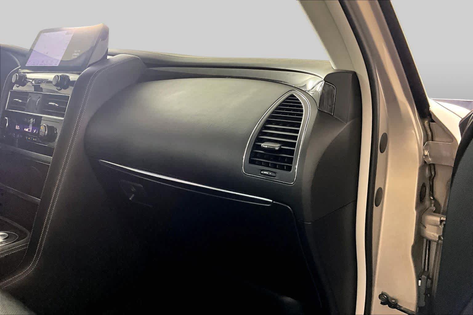 Used 2022 INFINITI QX80 Luxe w/ Cargo Package RWD image 17