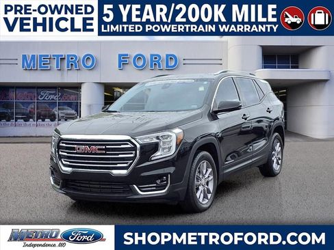 Used 2023 GMC Terrain SLT image 8