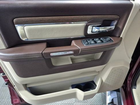 Used 2017 RAM 1500 Laramie w/ Convenience Group image 13