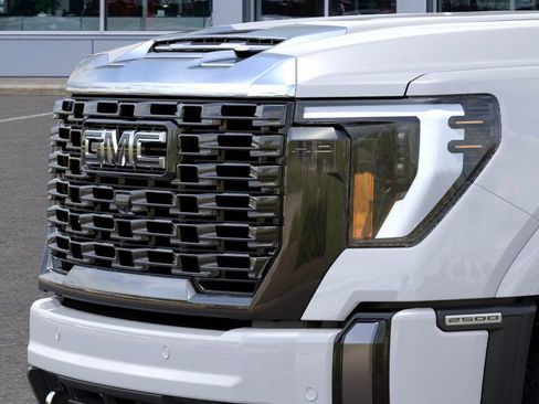 New 2026 GMC Sierra 2500 Denali Ultimate AWD/4WD image 16