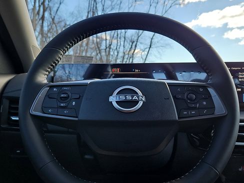 New 2026 Nissan Sentra SV w/ SV Convenience Package FWD image 16
