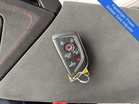Used 2023 Chevrolet Corvette Stingray Premium Conv w/ Z51 Performance Package image 32
