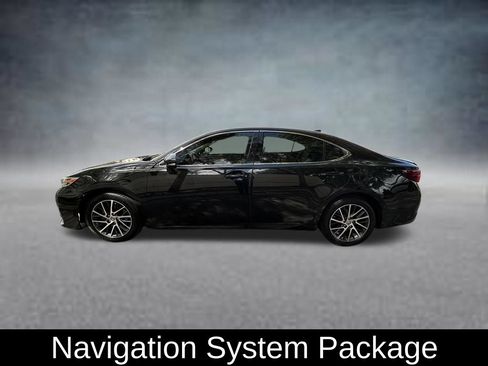 Used 2016 Lexus ES 350 w/ Luxury Package w/Wood Trim FWD image 4