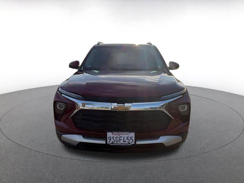 Used 2025 Chevrolet TrailBlazer LT image 11