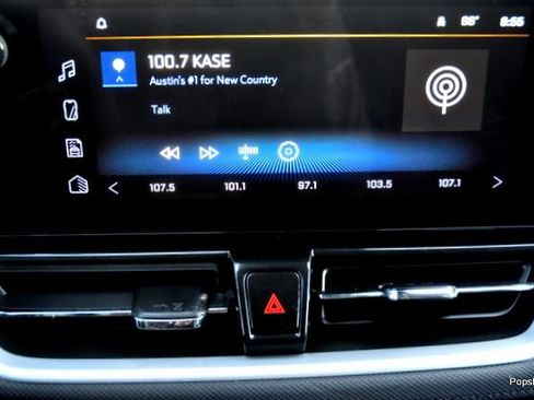 Used 2025 Chevrolet TrailBlazer LT FWD image 18