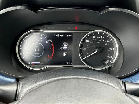 New 2025 Nissan Versa SV w/ Trunk Package image 18