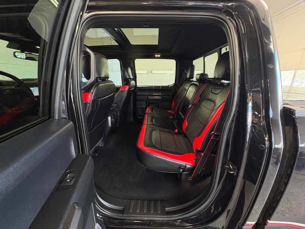 Used 2019 Ford F150 Lariat w/ Equipment Group 502A Luxury AWD/4WD image 20