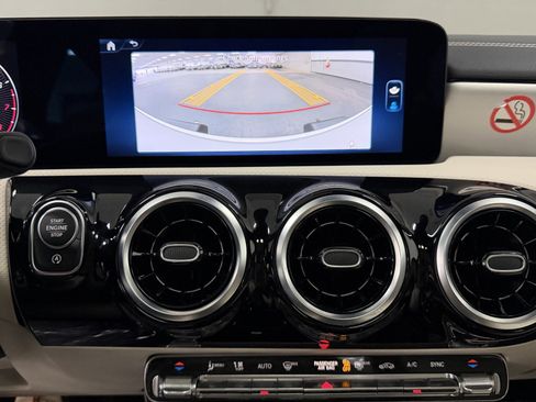 Used 2025 Mercedes-Benz CLA 250 CLA 250 image 32