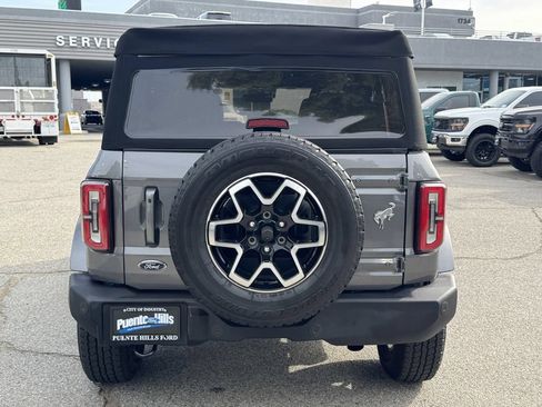 Used 2023 Ford Bronco Outer Banks AWD/4WD image 5