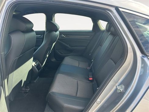 Used 2022 Honda Accord Sport image 13