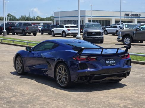 Used 2026 Chevrolet Corvette Stingray Coupe RWD image 6