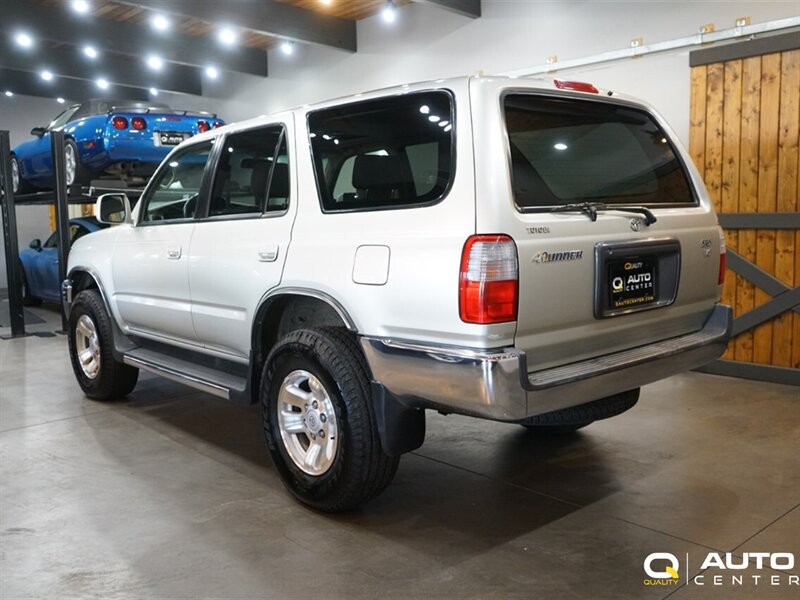 Used 1999 Toyota 4Runner SR5 AWD/4WD image 6