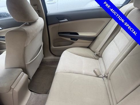 Used 2010 Honda Accord LX-P image 16
