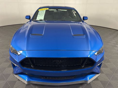 Used 2019 Ford Mustang GT RWD image 5
