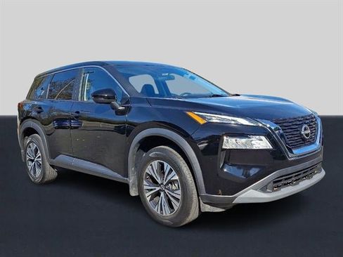 Used 2022 Nissan Rogue SV image 31