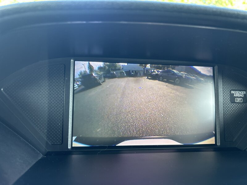 Used 2011 Honda Pilot Touring image 15