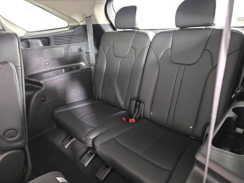 Used 2023 Kia Sorento EX image 20